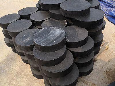 永靖县板式橡胶支座由若干层橡胶片与薄钢板经加压硫化